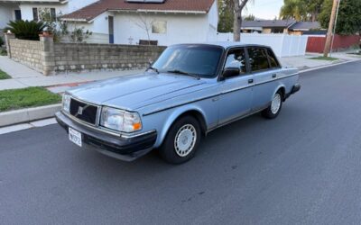 Volvo 240 1990