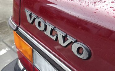 Volvo-240-1991-10