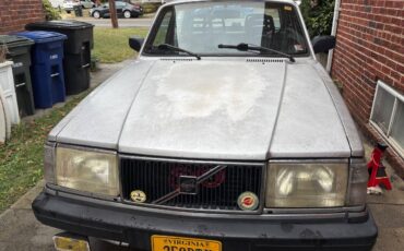 Volvo-240-1991-grey