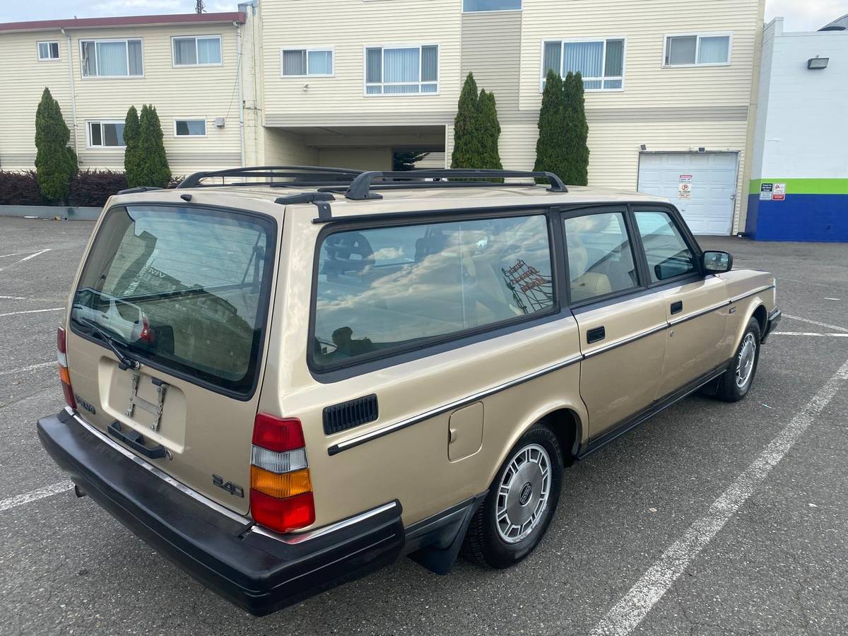 Volvo-240-1993-1