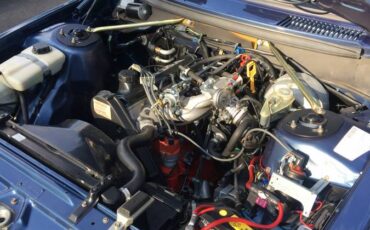 Volvo-240-wagon-1991-blue-3