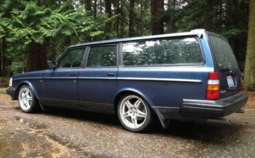 Volvo-240-wagon-1991-blue-5