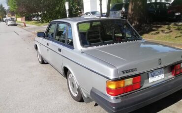 Volvo-240dl-1993-2
