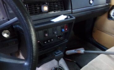 Volvo-244-1991-brown-9