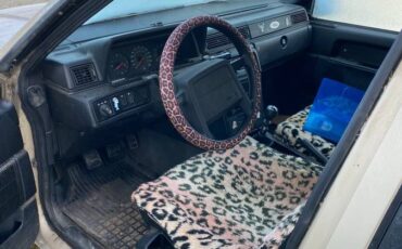 Volvo-740-turbo-1987-4