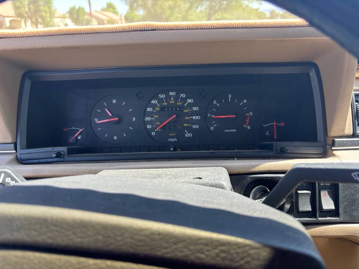 Volvo-760-gle-diesel-1985-grey-5