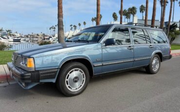 Volvo-760-turbo-1987-blue-1