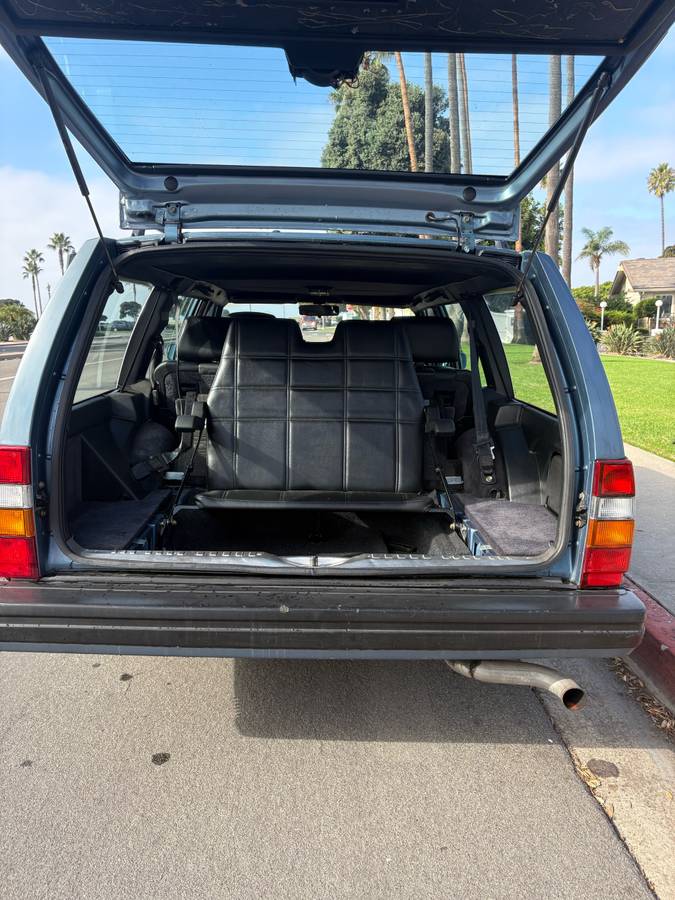 Volvo-760-turbo-1987-blue-3