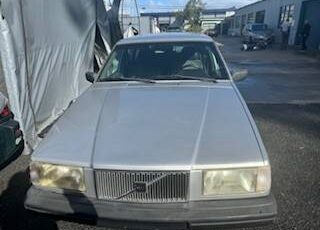Volvo-940-wagon-1994-silver-1