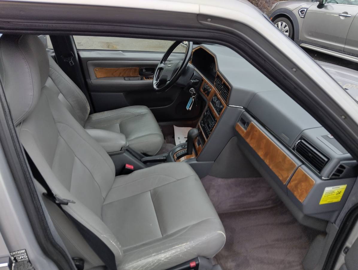 Volvo-960-1995-grey-4