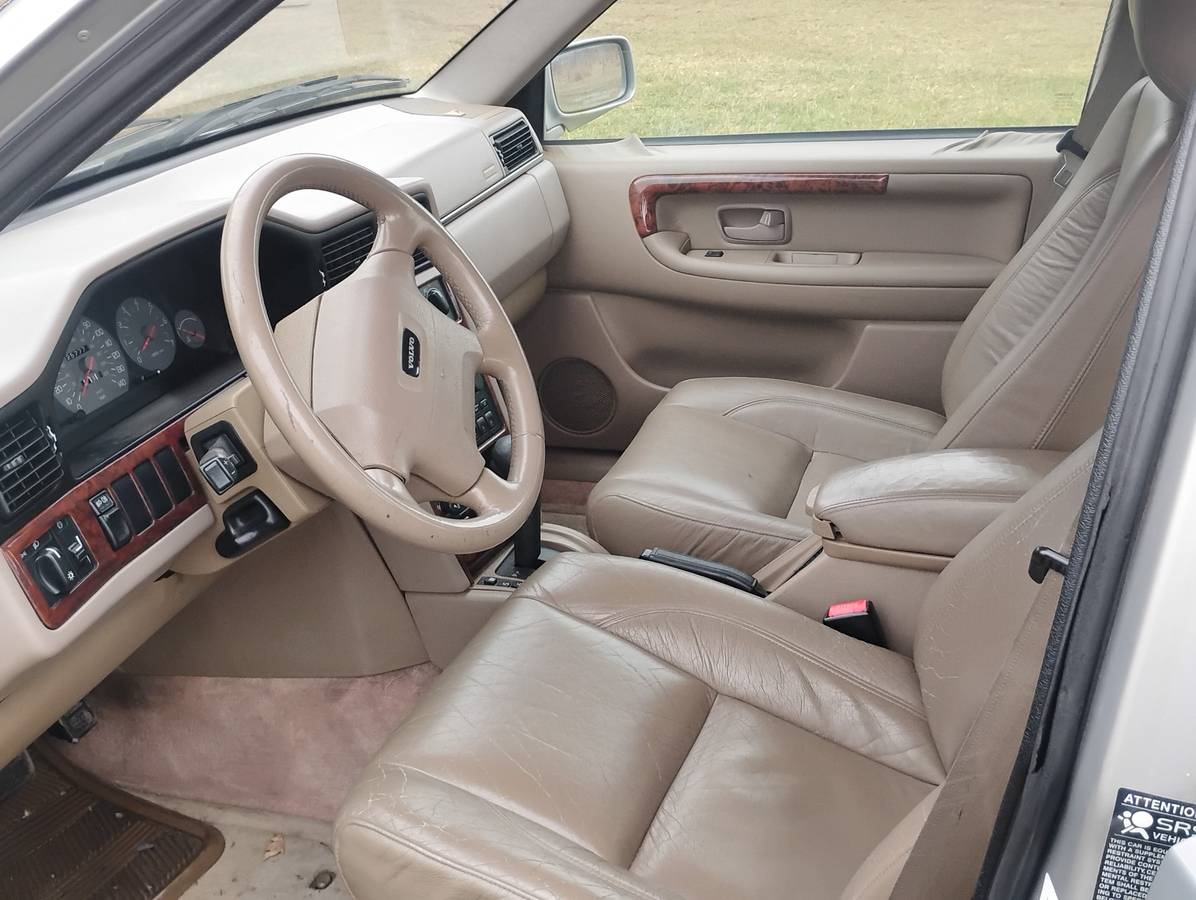 Volvo-960-1995-silver-12