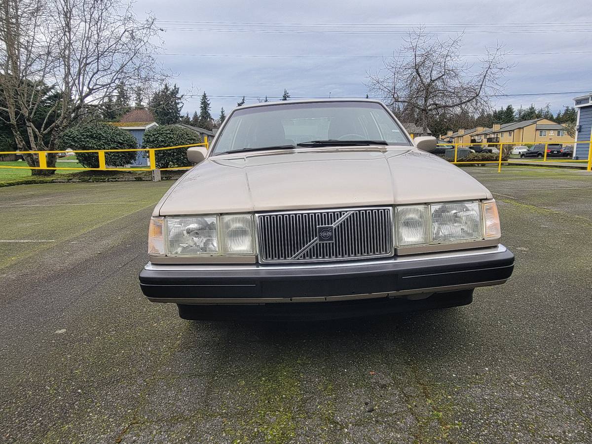 Volvo-960-series-1994-brown-2