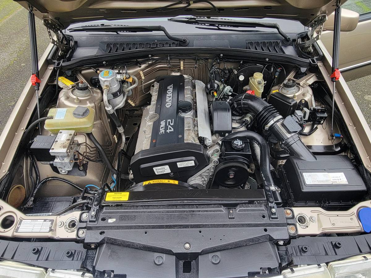 Volvo-960-series-1994-brown-22