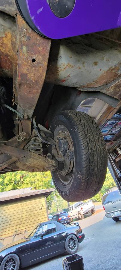 Volvo-p1800-1962-black-21