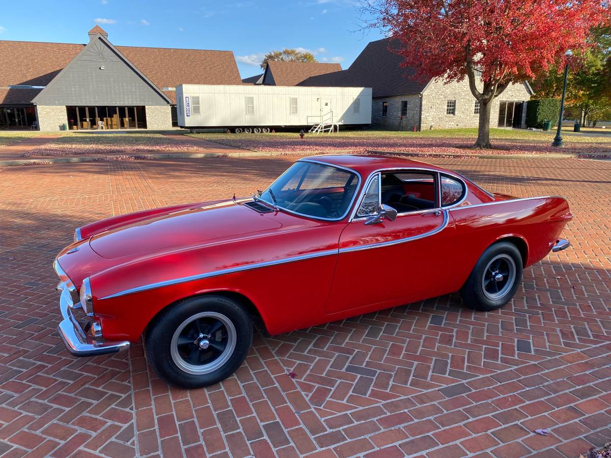 Volvo-p1800-s-1966-red-3