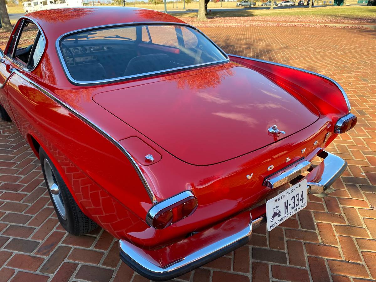 Volvo-p1800-s-1966-red-4