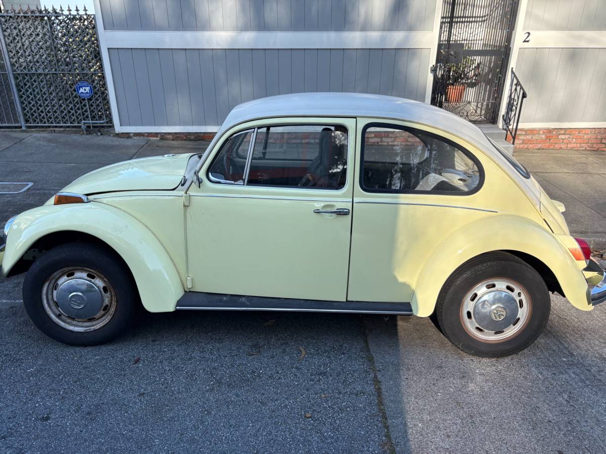 Vw-beetle-1970-yellow-1
