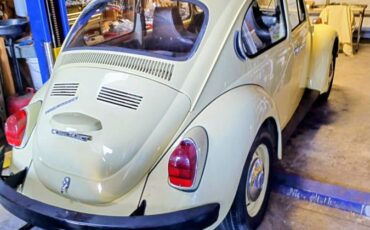 Vw-bug-1971-yellow-1