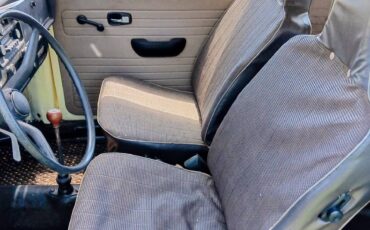 Vw-bug-1971-yellow-4