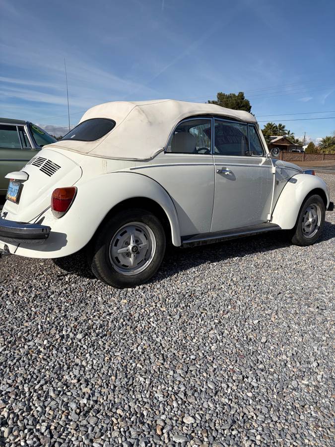 Vw-bug-1977-white-1