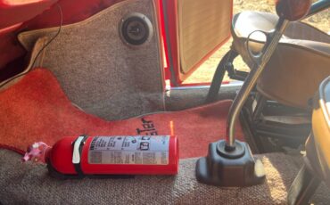 Vw-bug-convertible-1970-red-14