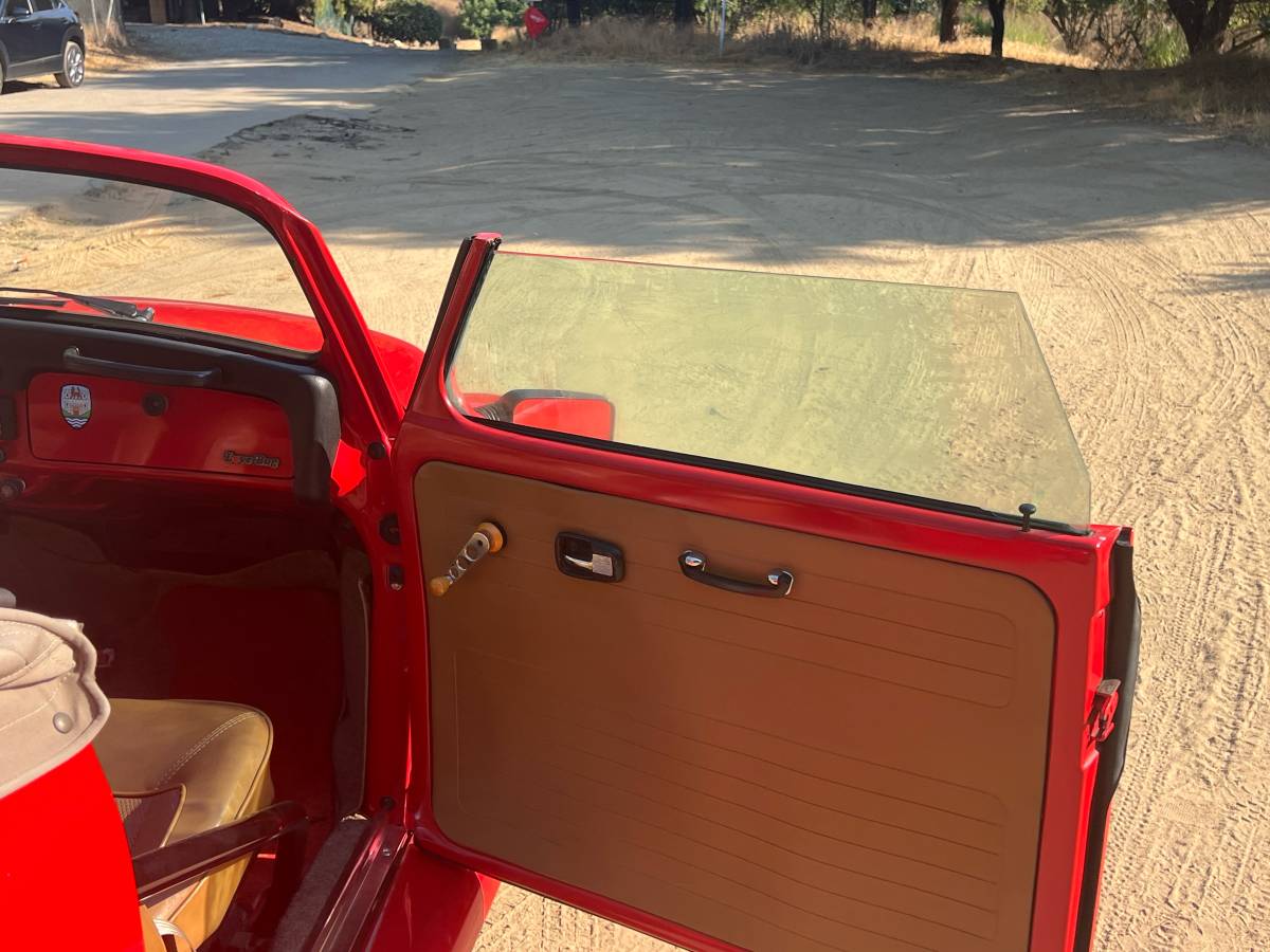 Vw-bug-convertible-1970-red-18