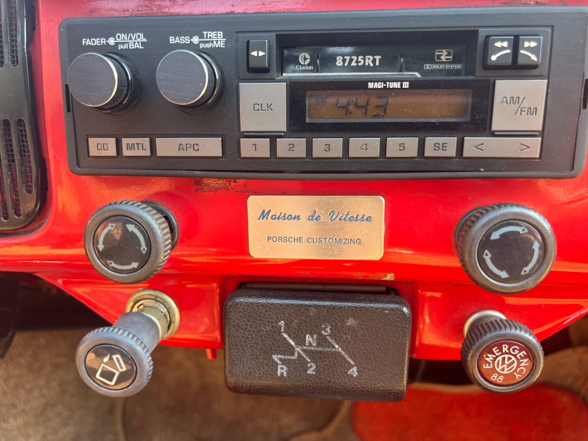 Vw-bug-convertible-1970-red-8