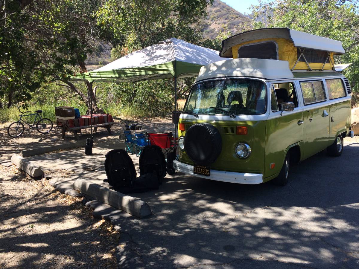 Vw-bus-1976-green-10