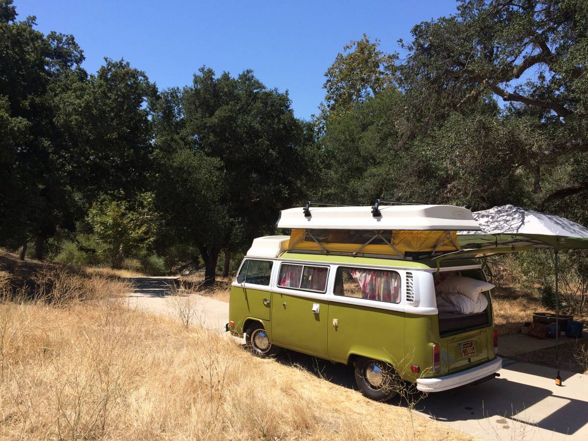 Vw-bus-1976-green-11