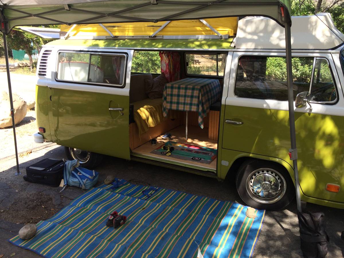Vw-bus-1976-green-5