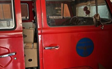 Vw-bus-1976-red-1