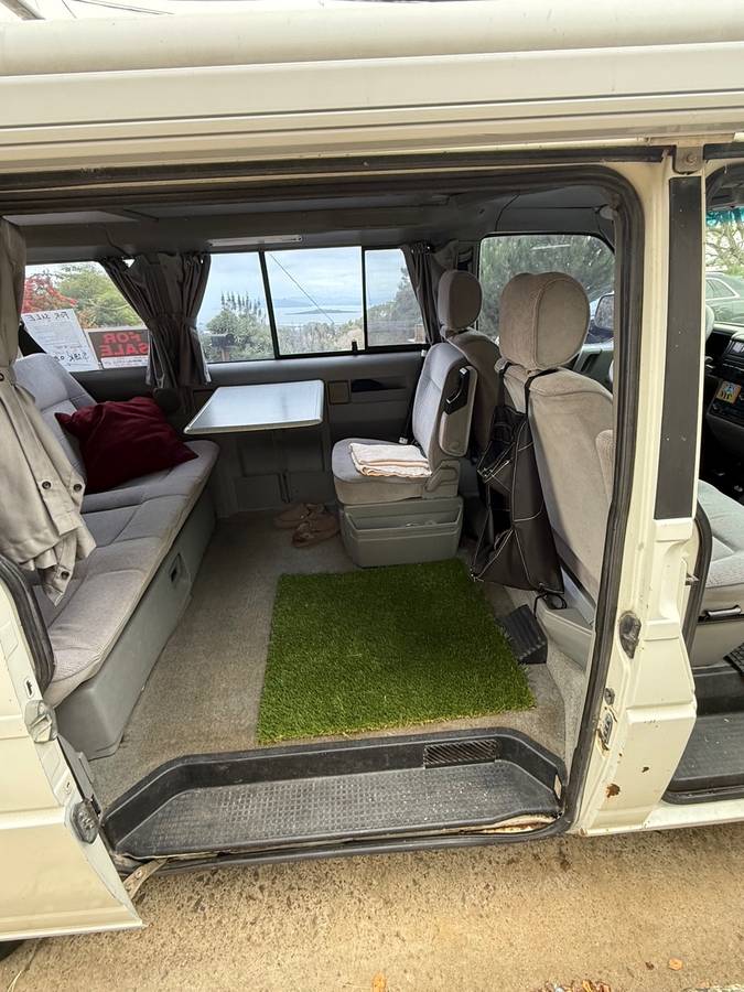 Vw-eurovan-camper-1993-white-3