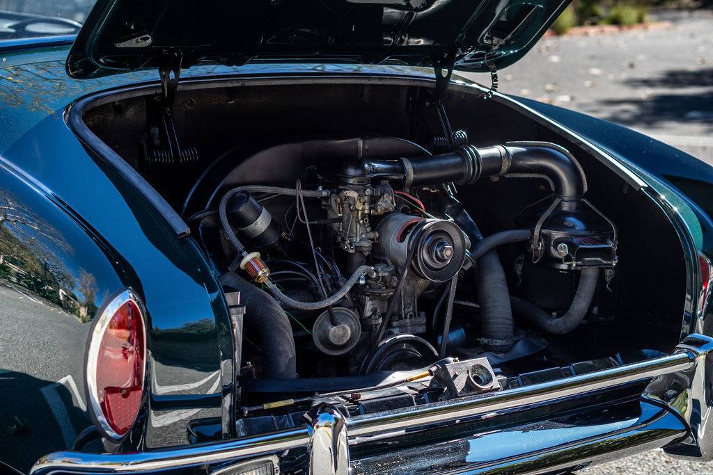 Vw-karmann-ghia-1967-15