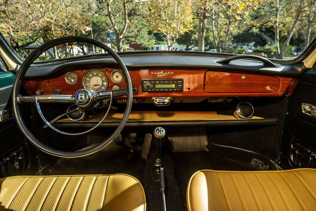 Vw-karmann-ghia-1967-6
