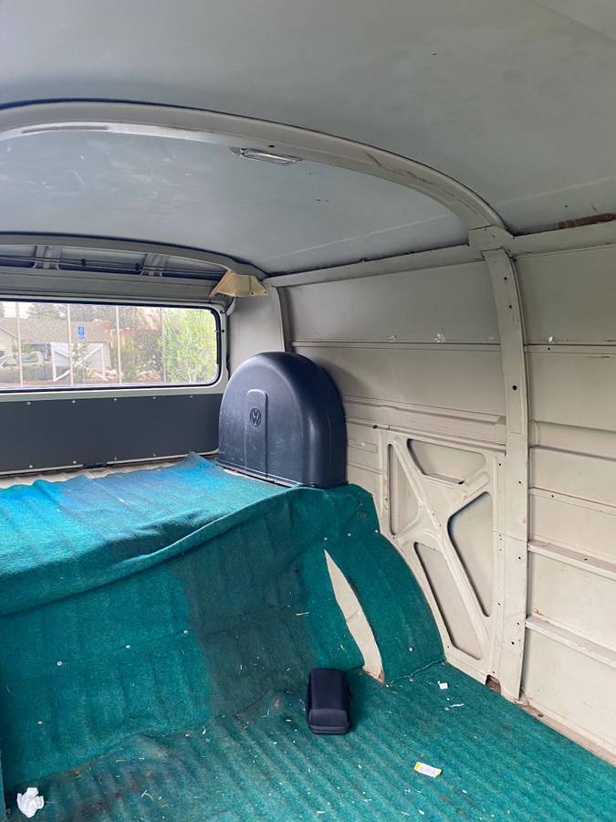 Vw-panel-bus-1971-white-3
