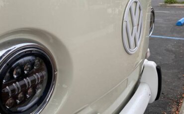 Vw-panel-bus-1971-white-6