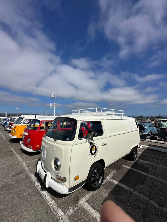 Vw-panel-bus-1971-white