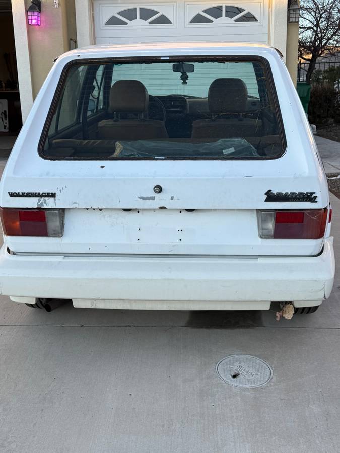 Vw-rabbit-diesel-1979-white-1