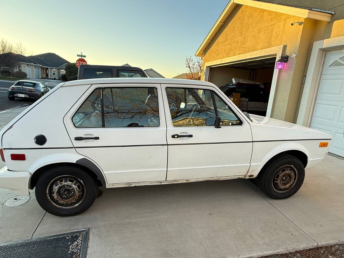 Vw-rabbit-diesel-1979-white-2