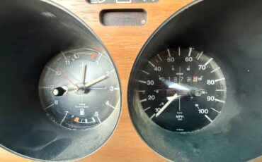 Vw-rabbit-diesel-1979-white-5