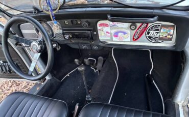 Vw-standard-beetle-1972-silver-2