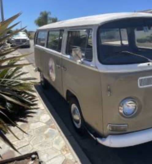 Vw-type-2-bus-1968-brown-4