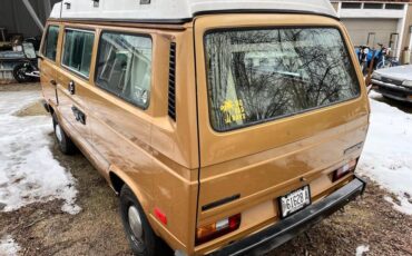 Vw-vanagon-1983-brown-1