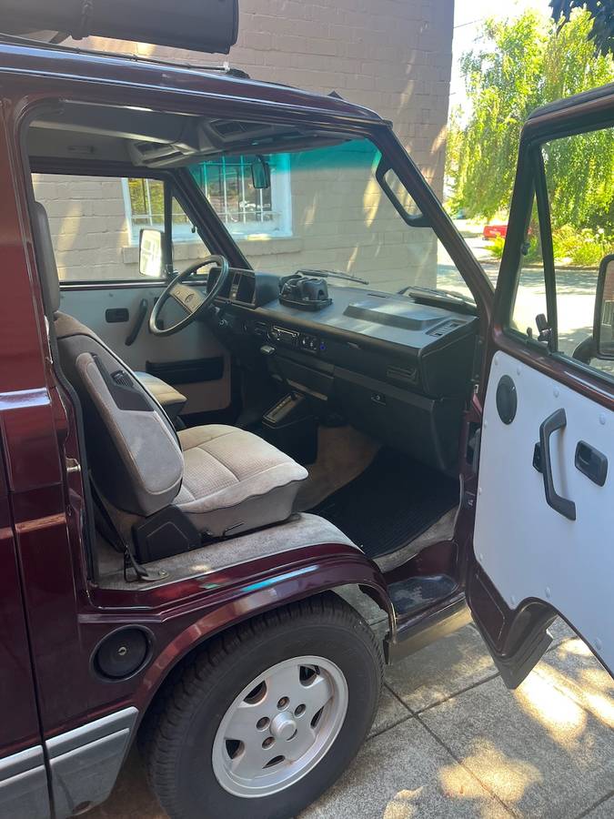 Vw-vanagon-carat-1990-red-4