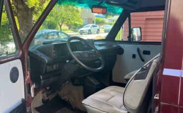 Vw-vanagon-carat-1990-red-5