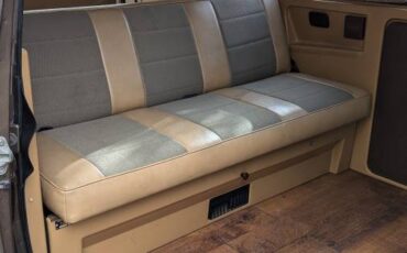 Vw-vanagon-weekender-1985-brown-5