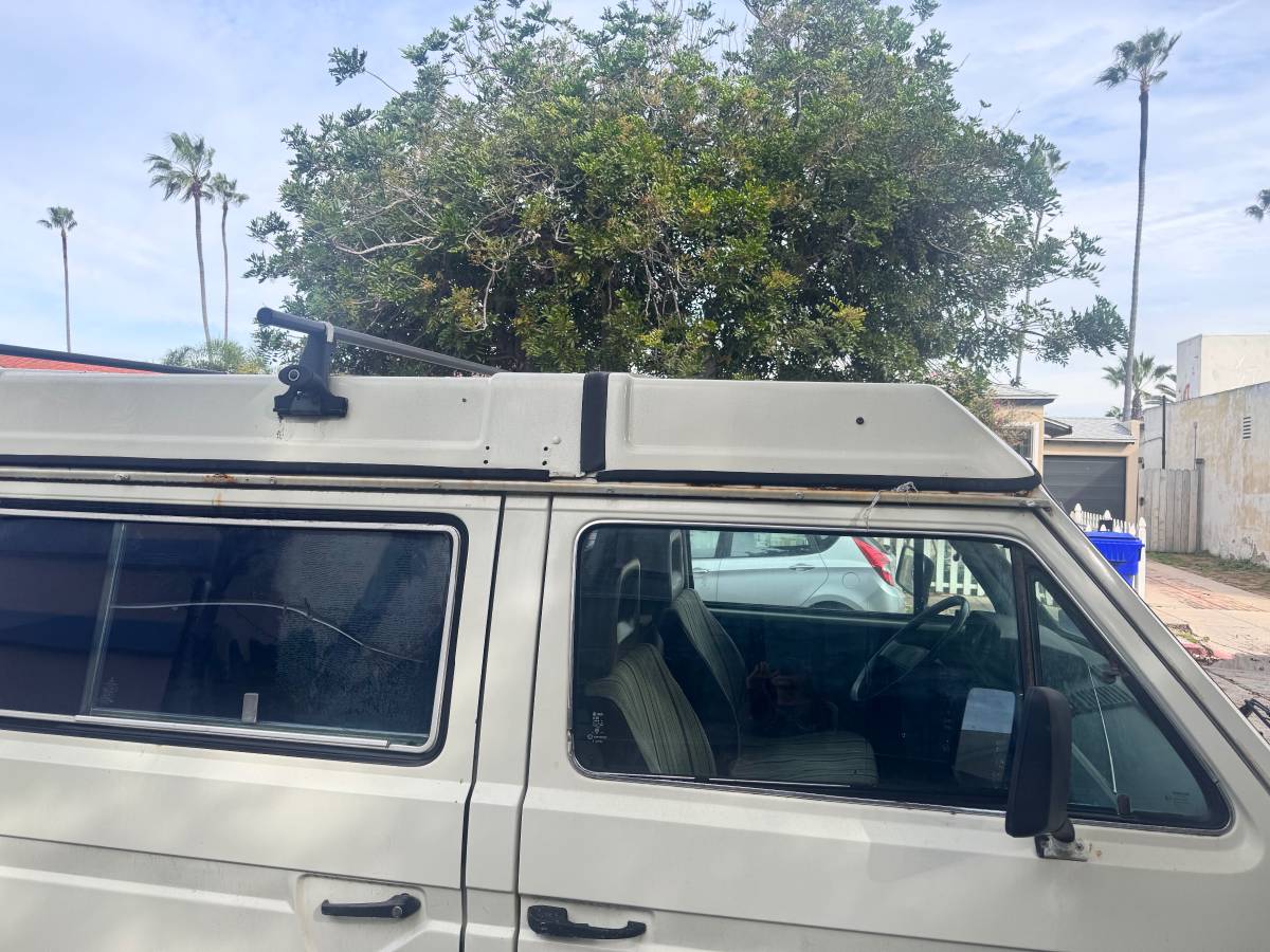 Vw-vanagon-westfalia-1983-6