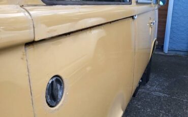Vw-westfalia-camper-bus-1979-yellow-10