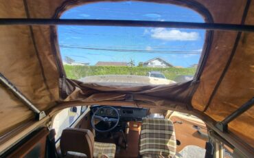 Vw-westfalia-camper-bus-1979-yellow-3