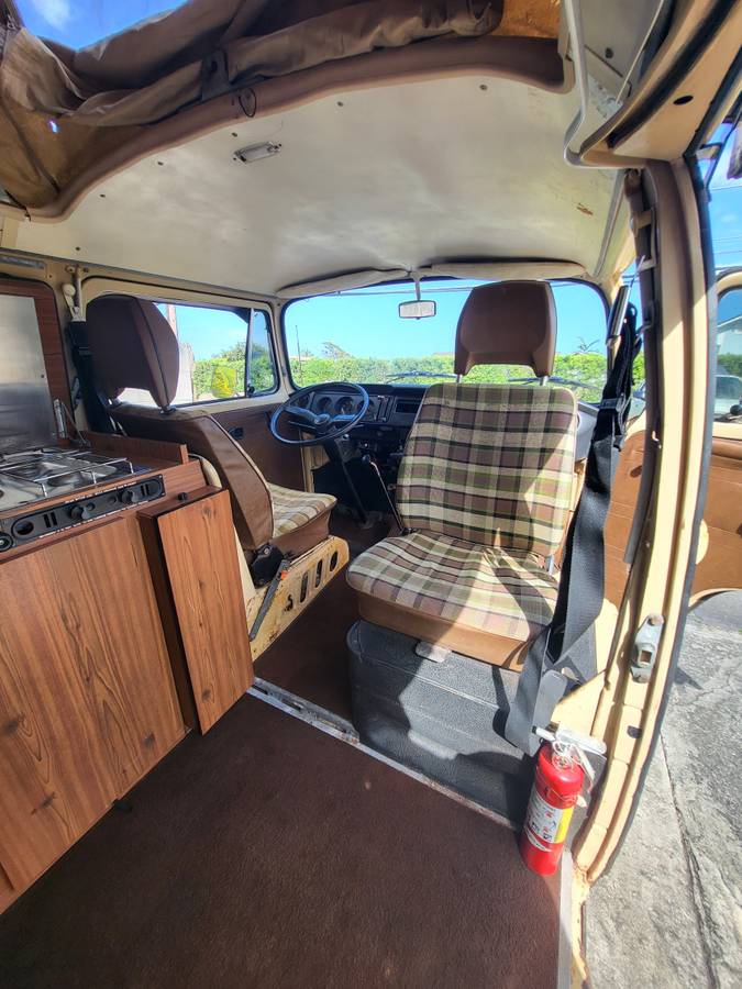 Vw-westfalia-camper-bus-1979-yellow-5